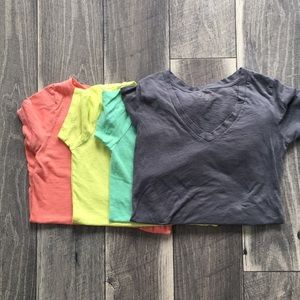 Arizona V neck tee lot